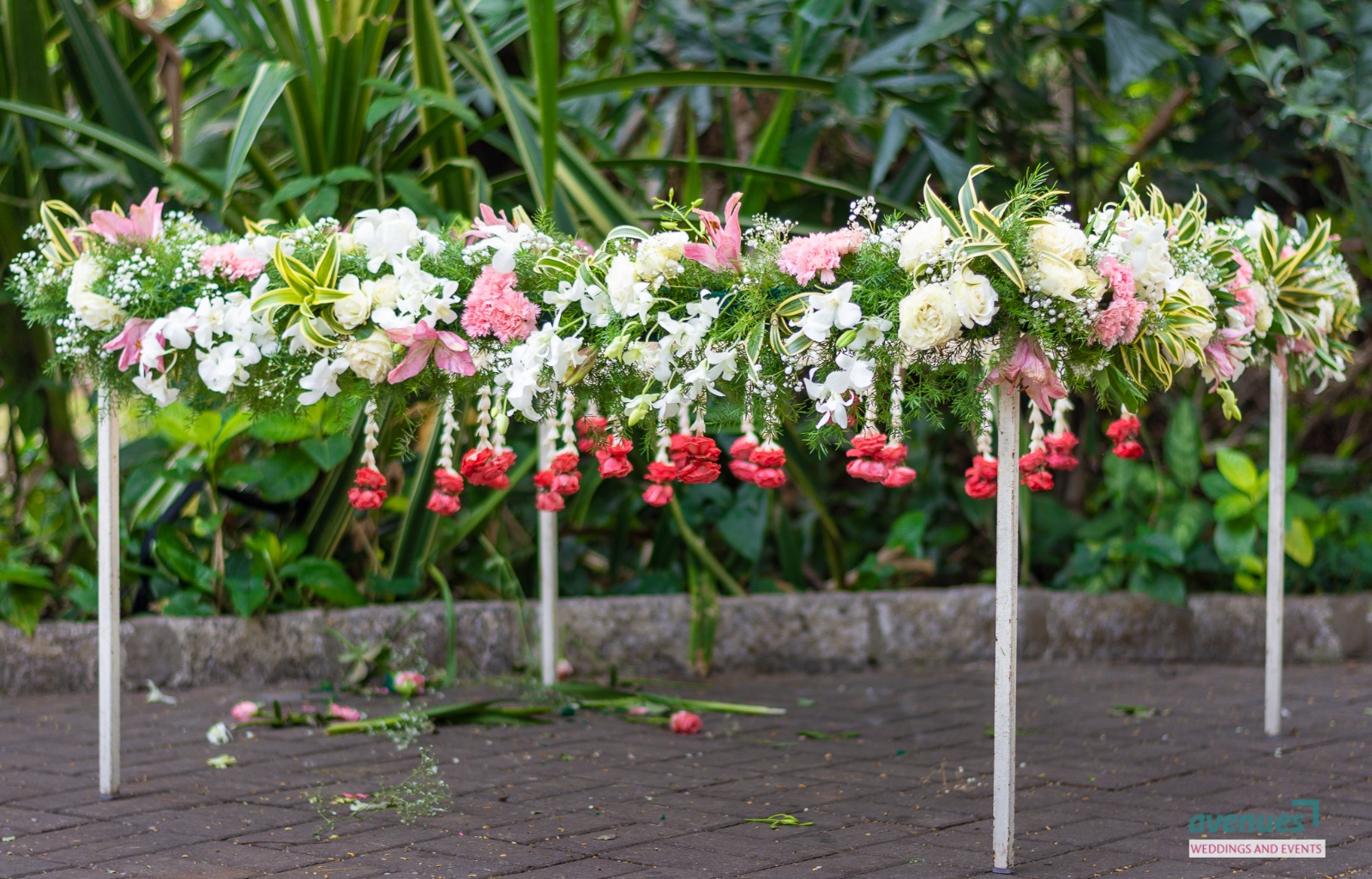 Garden Floral Canopy Detail